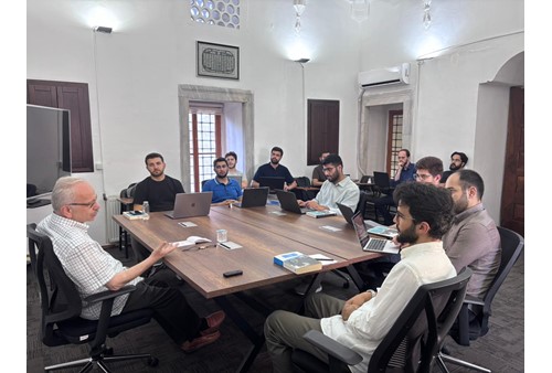 İhtisas Programı Yaz Dönemi Prof. Dr. İsmail Kara’nın “Çağdaş İslam Düşüncesi” Semineri ile Başladı